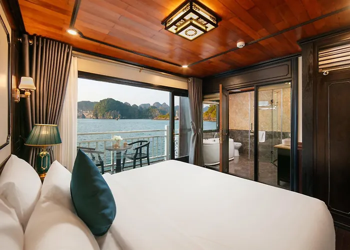 Star Boutique Cruise *